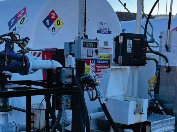 Cuadro de bombas y módulo de despacho fabricado por Surmat