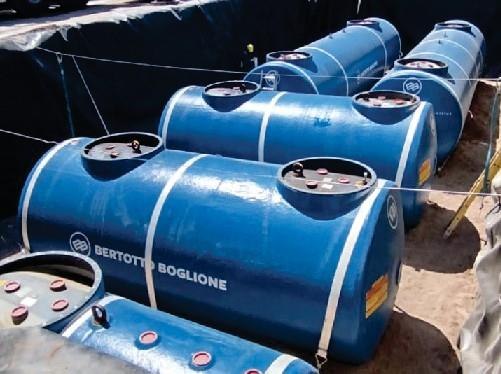 Instalación de tanques y cañerías en estación de servicio YPF